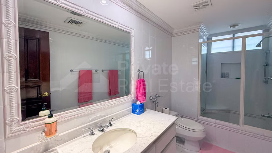 Venta de apartamento en P.H. Maresias, Punta Paitilla