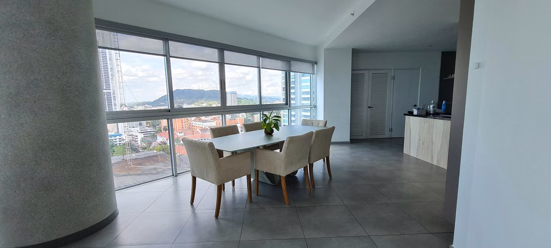 Venta de Apartamento en Avenida Balboa Ph Yacht Club KC