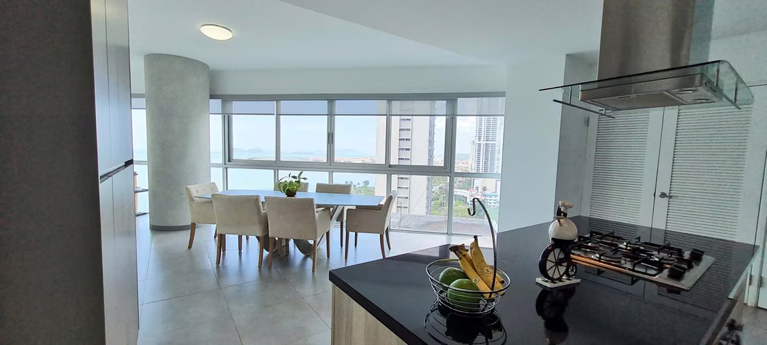 Venta de Apartamento en Avenida Balboa Ph Yacht Club KC