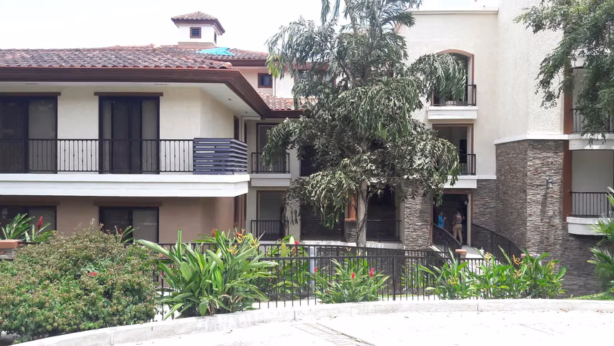 Venta de Apartamento en Clayton Ph embassy club 290 Mts PD