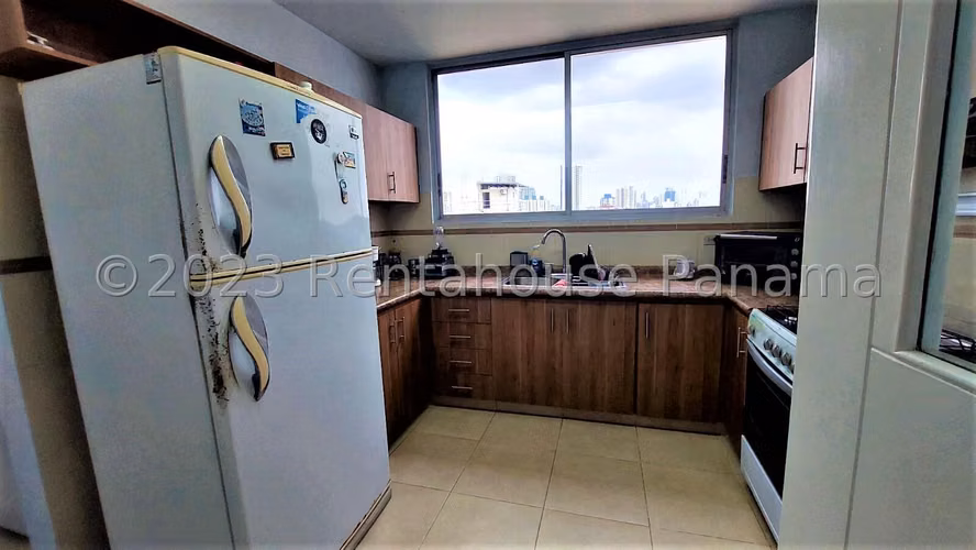 Venta de Apartamento con Línea blanca en San Francisco Ph Fairmont Plaza EC