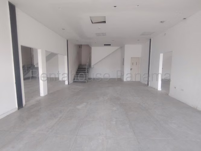 Venta de Local en Las Mananitas Dos Caminos Solo Cliente Directo MC