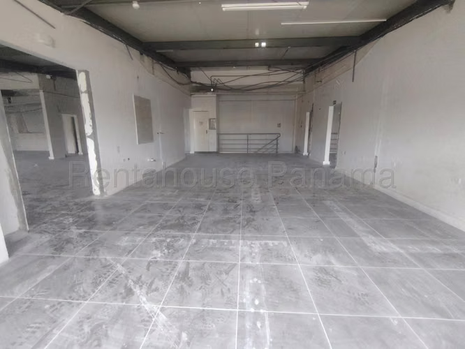 Venta de Local en Las Mananitas Dos Caminos Solo Cliente Directo MC