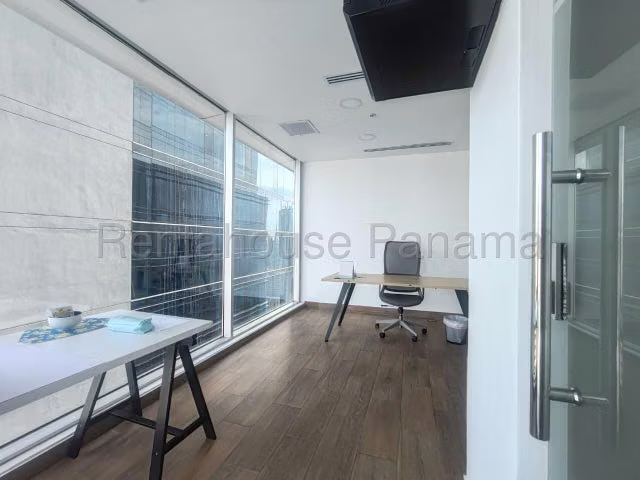 Oficina Comercial en Alquiler en Obarrio JG