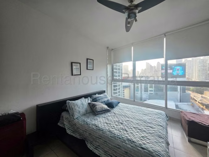 Apartamento en Alquiler en Avenida Balboa JG