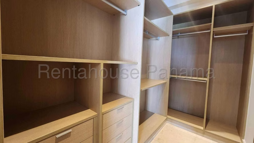 Venta de Apartamento en Santa Maria Ph The Reserve NS