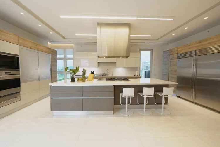 Santa Maria – Vista Al Golf – 856 m² – 17,000