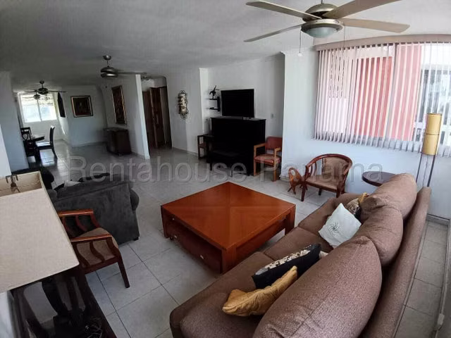 Rental in PH Guadalupe - El Carmen - 156m ² - Amoblado - 2 Rec - CBE