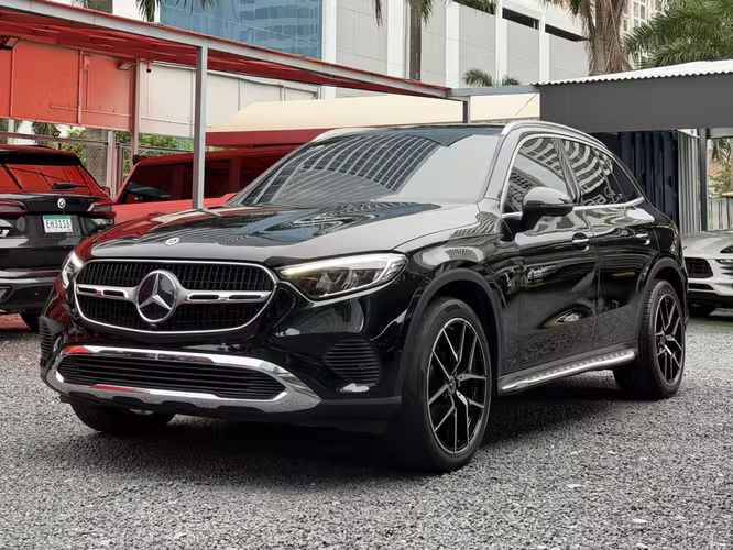 MERCEDES GLC 200 4MATIC