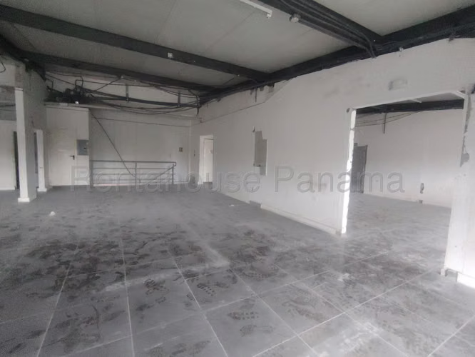 LGU-Venta de locales comerciales en Las Mañanitas, Dos Caminos.