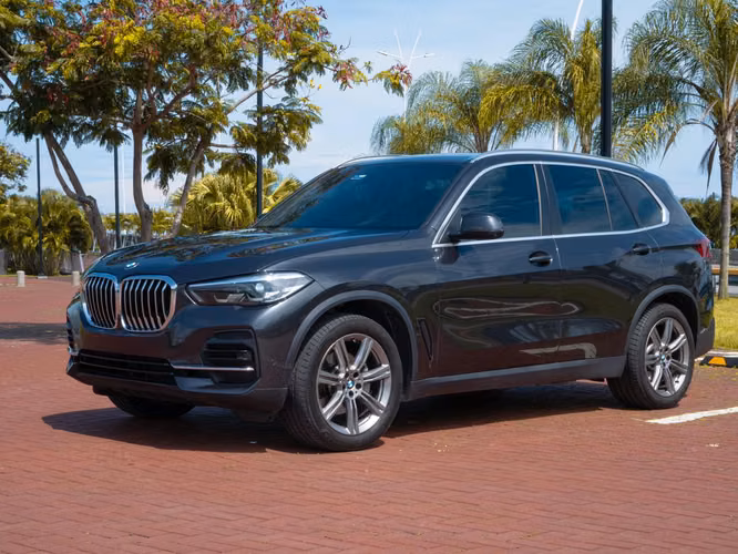 BMW X5 2023