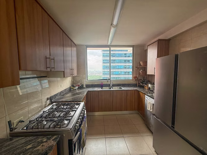 Apartamento con Vista al Parque en Venta en P.H. Vertikal, Costa del Este