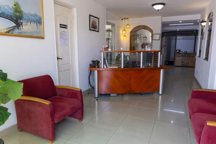 Venta de Oficina en El Carmen