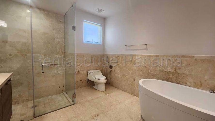 Se Vende Apartamento en Santa Maria LA26-2148