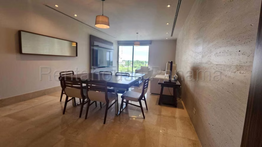 Se Vende Apartamento en Santa Maria LA26-2148