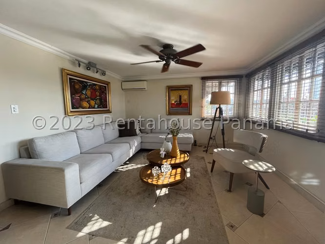 Hermosa Casa en Venta excelentes condciones  en el Hato Pintado 27*92Mfk