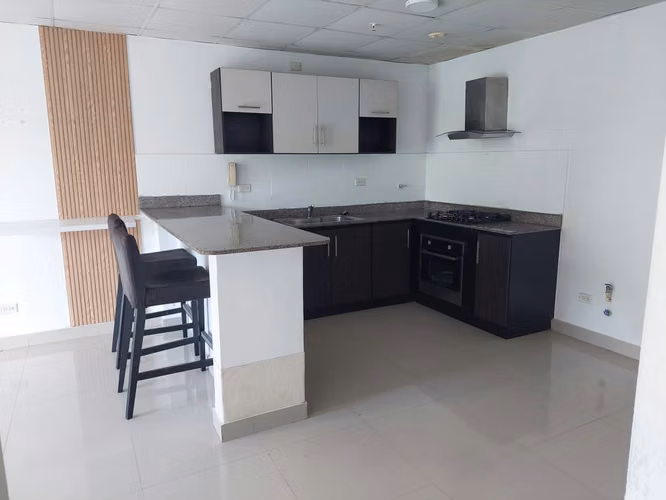 Venta de apartamento en PH Alta Vista Miraflores - Betania