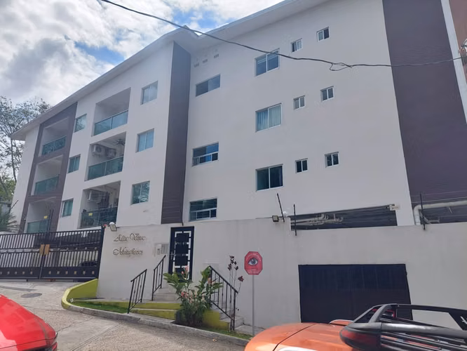 Venta de apartamento en PH Alta Vista Miraflores - Betania