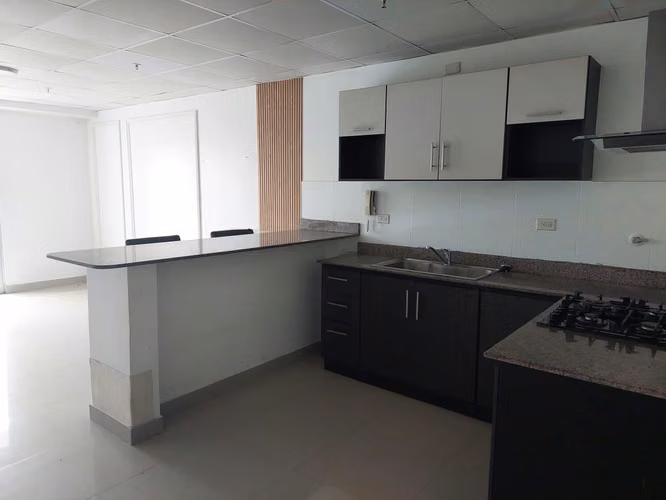 Venta de apartamento en PH Alta Vista Miraflores - Betania