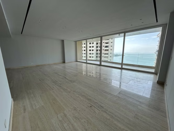 395 m² Apartment with 4 Bedrooms and Appliances Included | For Rent