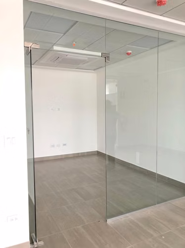 Alquiler de oficina en Balboa Center Office - 4 divisiones
