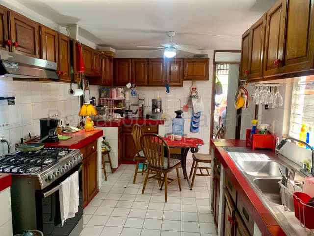 Casa en Venta en La Alameda 26LDC5410