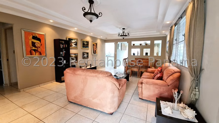 VENTA DE CASA BRISAS DEL GOLF GM