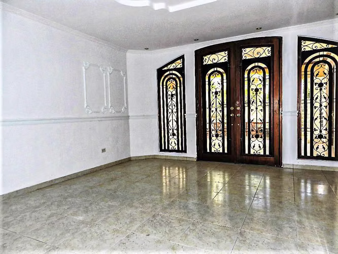 VENTA DE CASA BRISAS DEL GOLF GM