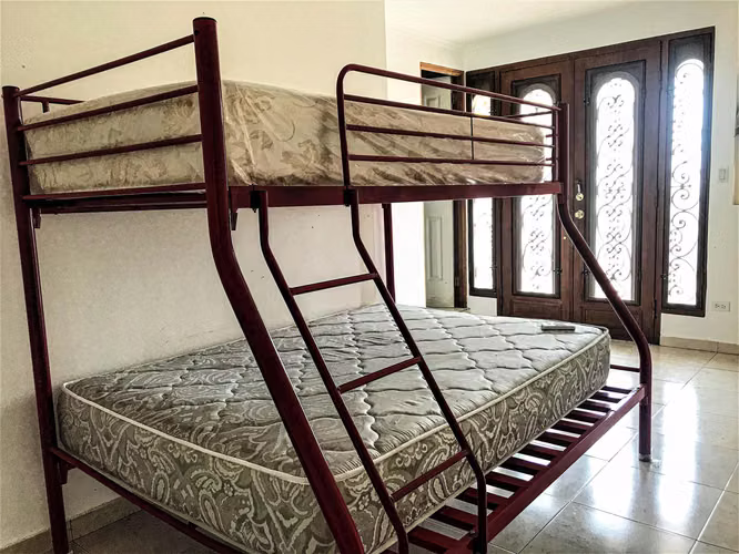VENTA DE CASA BRISAS DEL GOLF GM