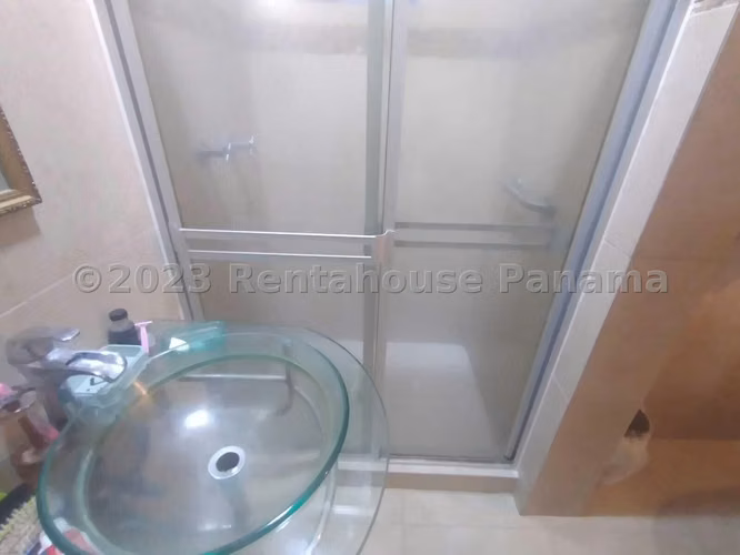 VENTA DE CASA ALTOS DEL GOLF GM