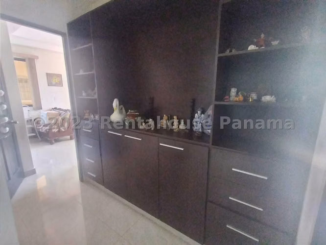 VENTA DE CASA ALTOS DEL GOLF GM