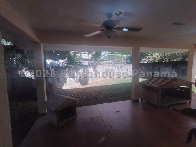 VENTA DE CASA ALTOS DEL GOLF GM