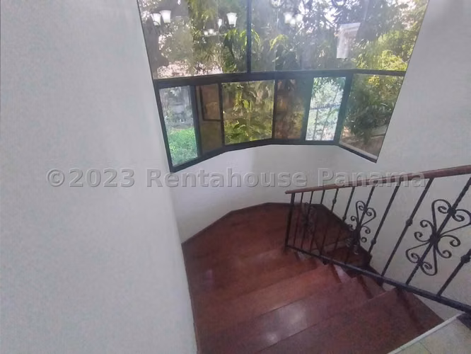 VENTA DE CASA ALTOS DEL GOLF GM