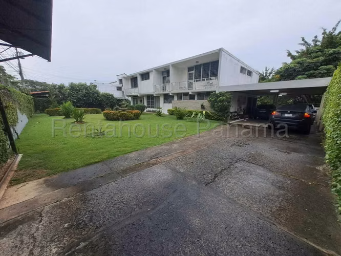 VENTA DE CASA ALTOS DEL GOLF GM - Imagen 2