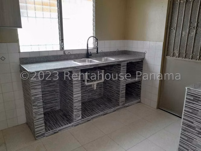 VENTA DE CASA BRISAS DEL GOLF GM