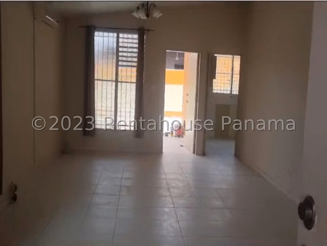 VENTA DE CASA BRISAS DEL GOLF GM