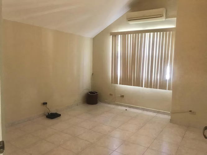 VENTA DE CASA BRISAS DEL GOLF GM