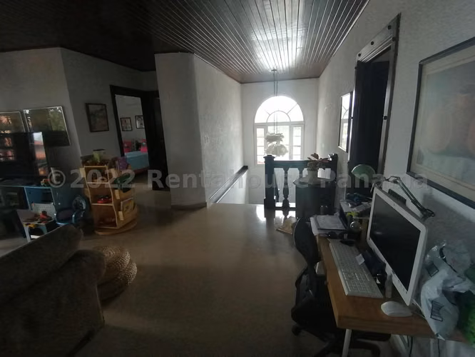 VENTA DE CASA LA ALAMEDA GM