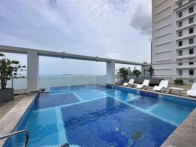 Alquiler de Apartamento en avenida balboa PH Villa del Mar