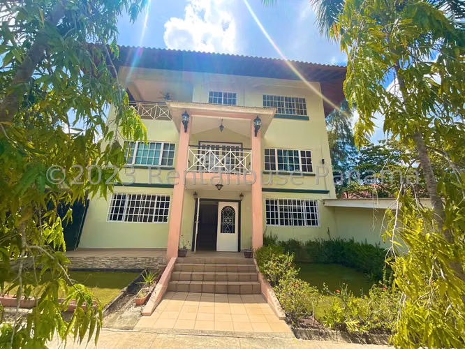 VENTA DE CASA ALBROOK GM