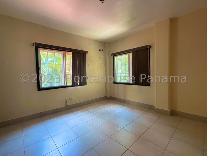 VENTA DE CASA ALBROOK GM