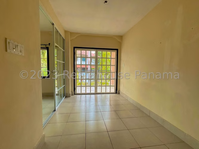 VENTA DE CASA ALBROOK GM
