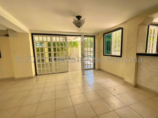 VENTA DE CASA ALBROOK GM
