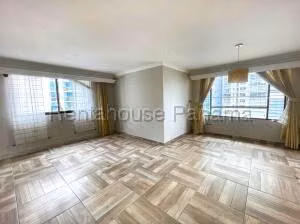 Venta de Apartamento con 511m2 en Punta Paitilla PH Pacific Shore 26-4209SR