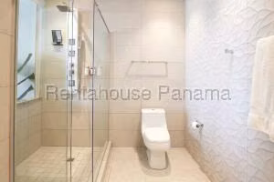 Venta de Apartamento con 194m2 en Maria Chiquita PH Playa Escondida 26-3381SR