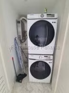 Alquiler de Apartamento con 143m2 en Marbella PH Wanders & Yoo 27-84SR