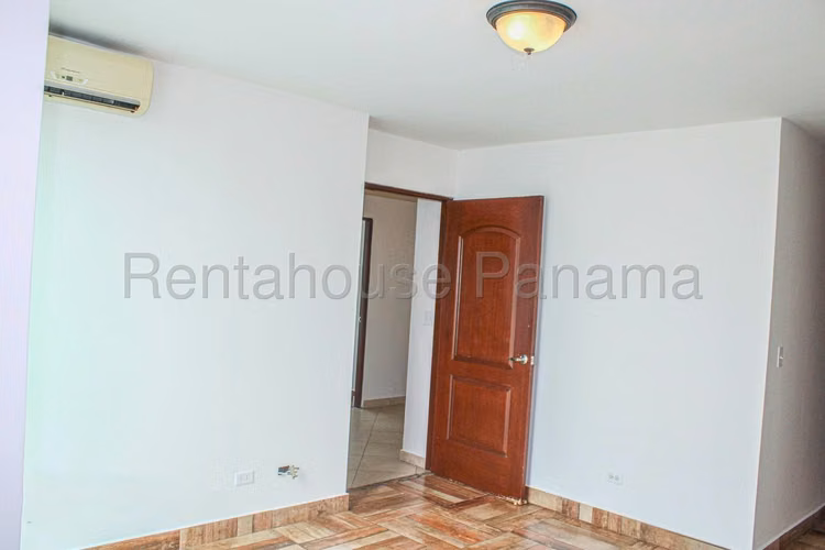Se Vende Apartamento en El Cangrejo VLU27-70
