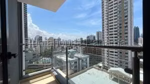 Venta de Apartamento con 82m2 en El Cangrejo PH Cranc Tower 27-90SR