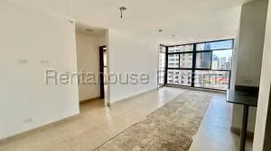 Venta de Apartamento con 82m2 en El Cangrejo PH Cranc Tower 27-90SR