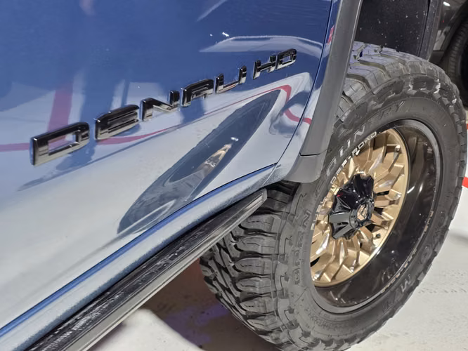 GMC Sierra 3500 Denali Ultimate 2025